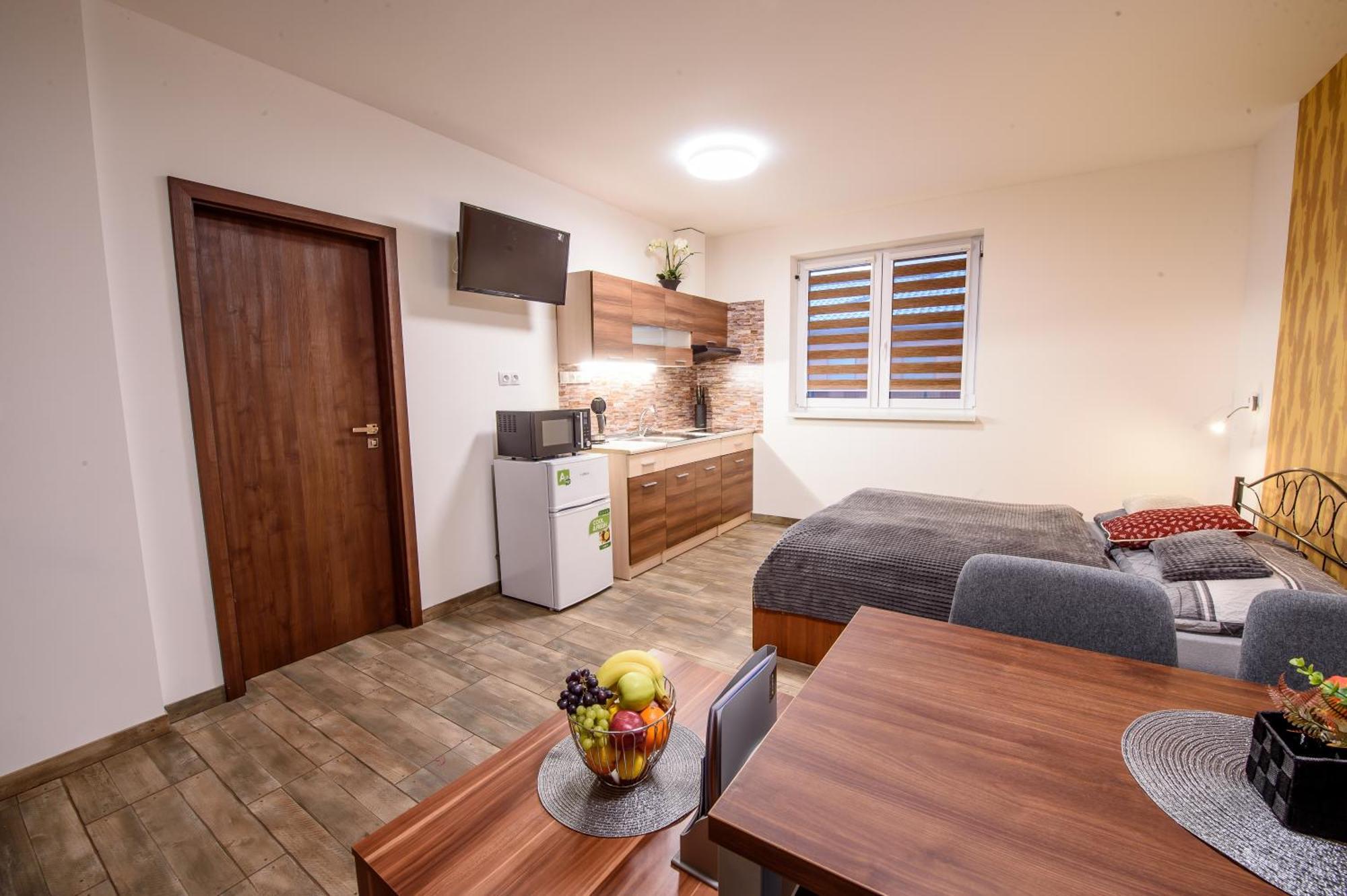 Apartmany Dolosin Velke Losiny Exterior photo