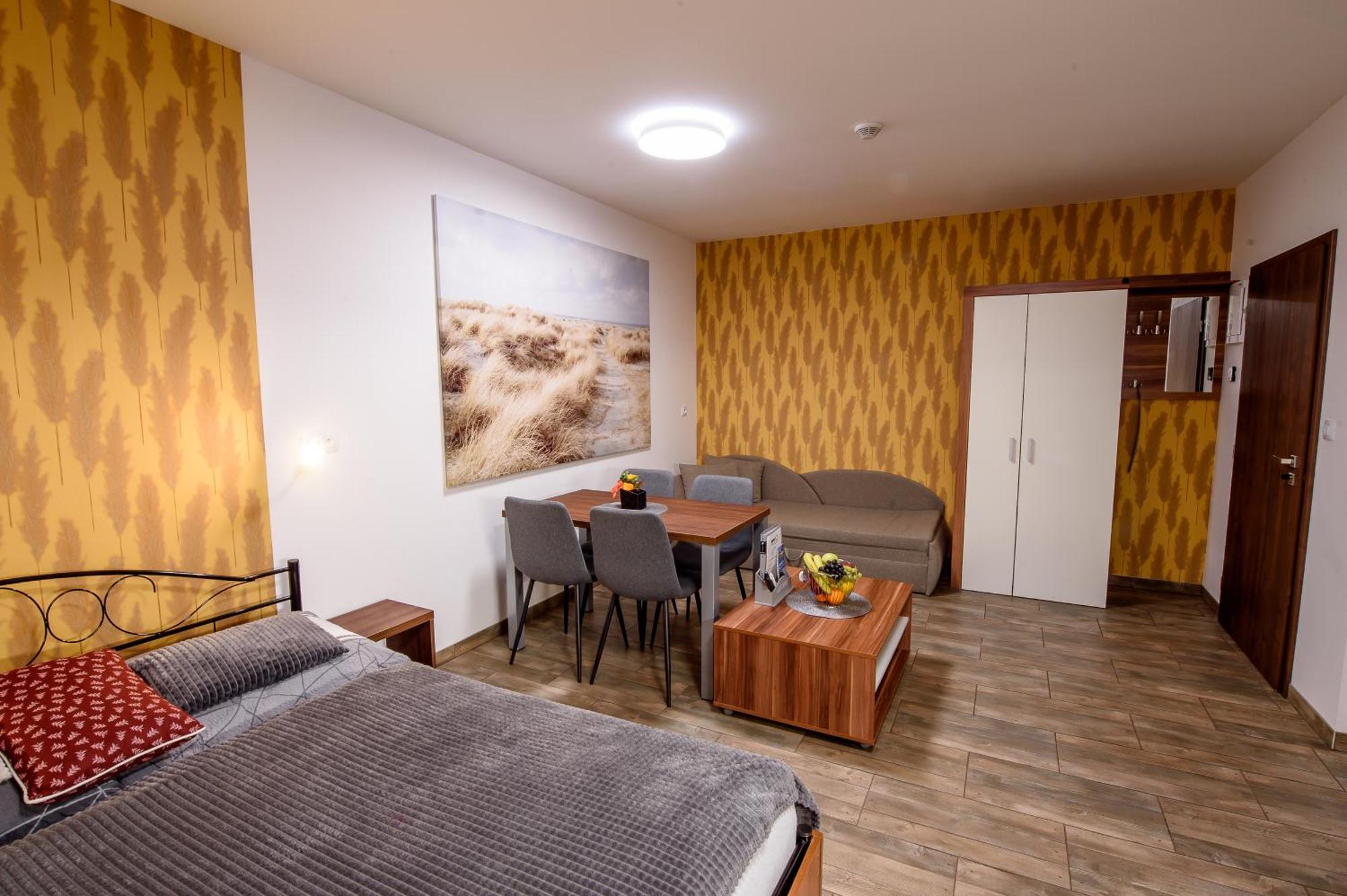 Apartmany Dolosin Velke Losiny Exterior photo